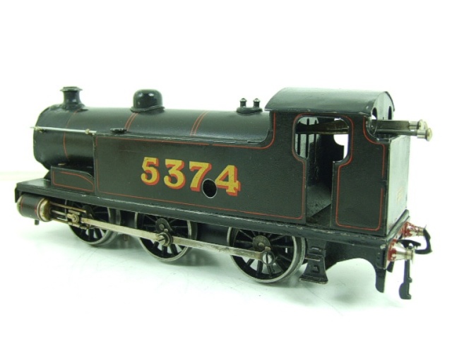 Bassett-Lowke 3305/0 clockwork 0-6-0 tank locomotive, LMS livery, number 5374