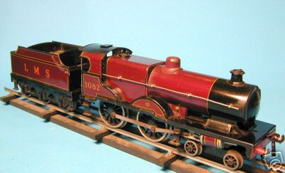 Bassett-Lowke clockwork LMS 4-4-0 tender locomotive Compound, maroon, number 1082, circa 1948-50