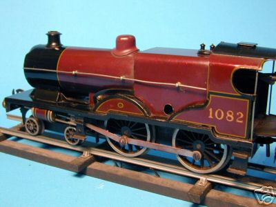 Bassett-Lowke clockwork LMS 4-4-0 tender locomotive Compound, maroon, number 1082, circa 1948-50