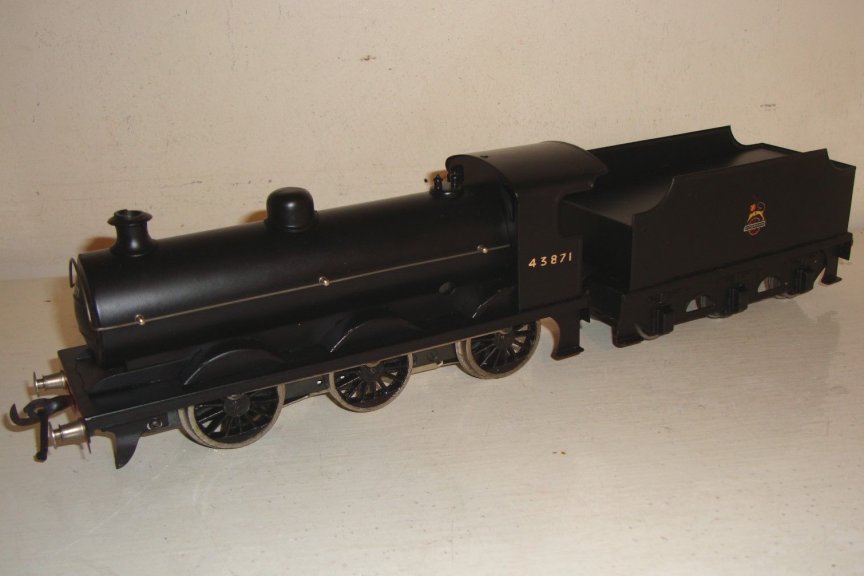 Bassett-Lowke 5308/0 electric Gresley J39 0-6-0 tender locomotive, BR livery, number 43871