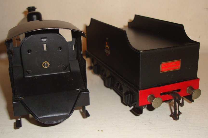 Bassett-Lowke 5308/0 electric Gresley J39 0-6-0 tender locomotive, BR livery, number 43871