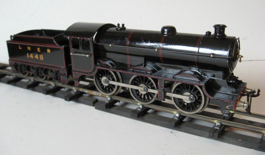 Bassett-Lowke electric Gresley J39 0-6-0 tender locomotive, LNER livery, number 1448