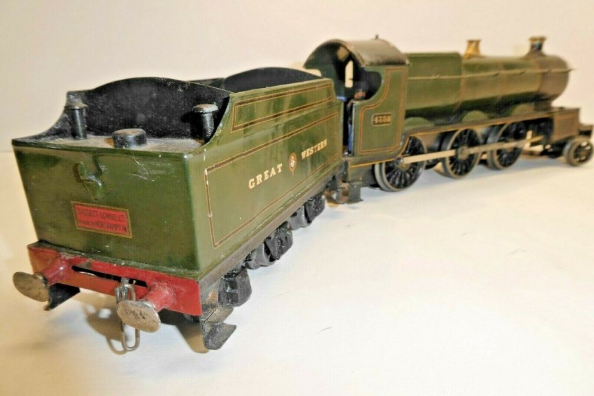 Bassett-Lowke electric GWR Mogul 2-6-0 tender locomotive number 4358