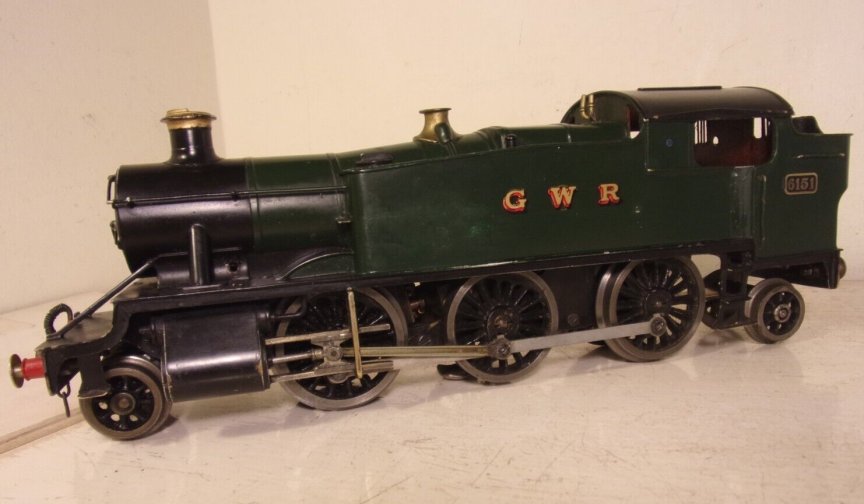Bassett-Lowke 5609/0 electric GWR 2-6-2 Prairie tank locomotive, green, number 6151 (GWR closely spaced)