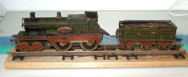 Bing for Bassett-Lowke electric GWR 4-4-0 tender locomotive, Sydney, number 3410, circa 1905