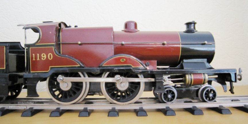 Bassett-Lowke electric LMS 4-4-0 tender locomotive Compound, maroon, number 1190, circa 1928-35