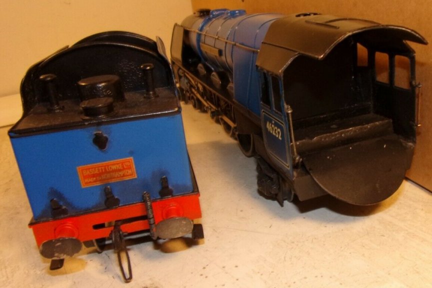 Bassett-Lowke electric BR blue unstreamlined Coronation Class 4-6-2 tender locomotive Duchess of Montrose, number 46232, circa 1950