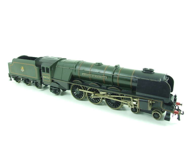 Bassett-Lowke electric BR green unstreamlined Coronation Class 4-6-2 tender locomotive Duchess of Montrose, number 46232, circa 1955