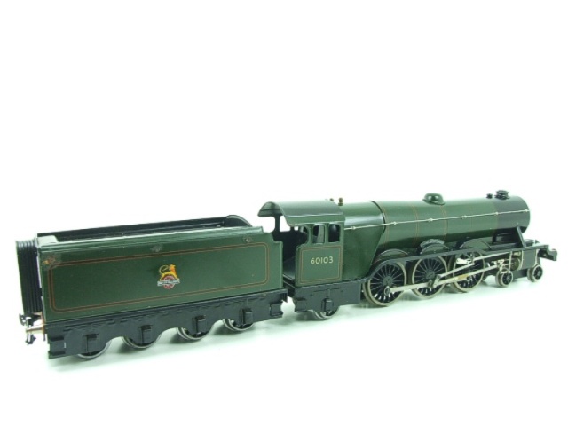 Bassett-Lowke 5310/0 electric BR A3 Class 4-6-2 tender locomotive Flying Scotsman, green, number 60103