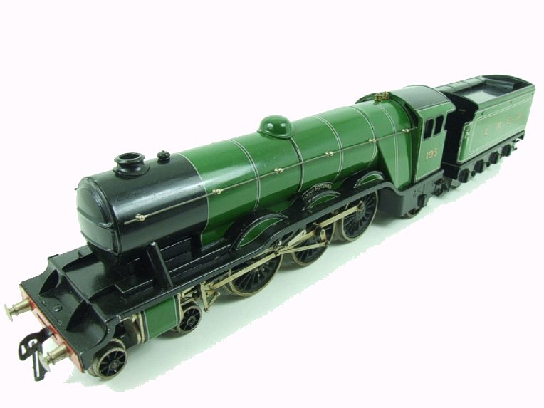 Bassett-Lowke 5310/0 electric LNER A1 Class 4-6-2 tender locomotive Flying Scotsman, green, number 103