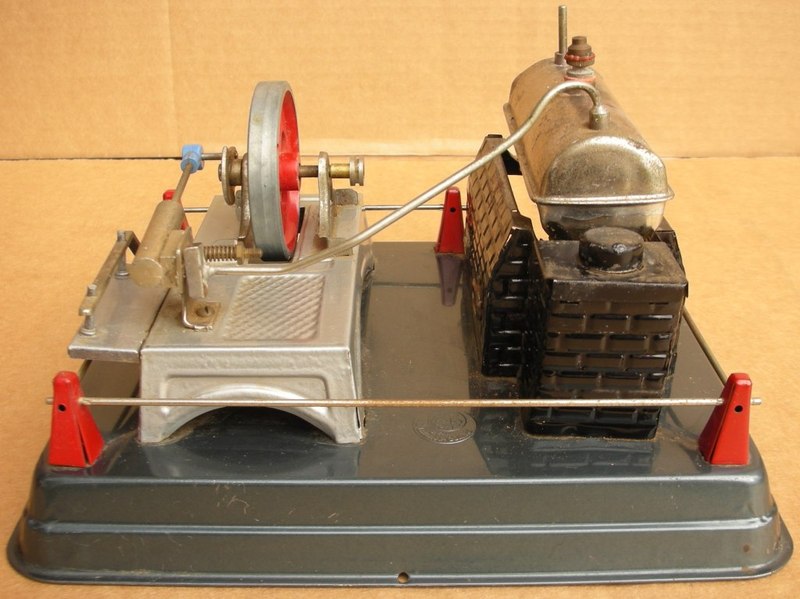 Marx Horizontal Steam Engine, Linemar, Made in Japan, 8.75 inches by 7 inches, 5.25 inches high