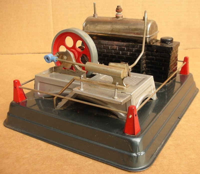 Marx Horizontal Steam Engine, Linemar, Made in Japan, 8.75 inches by 7 inches, 5.25 inches high