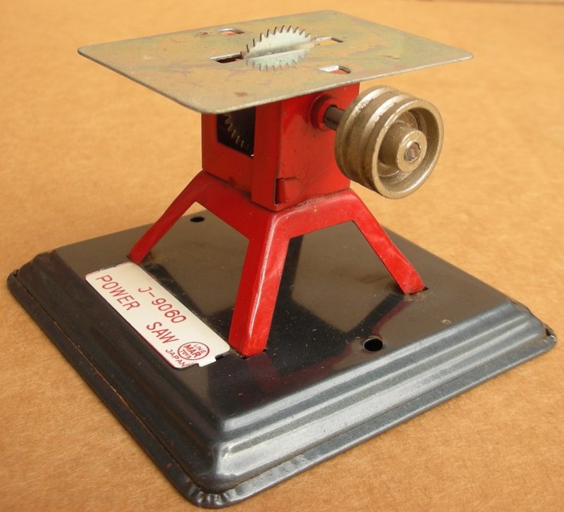 J-9060 Power Saw, Linemar, Made in Japan, 3.25 inches by 3.25 inches, 2 inches tall